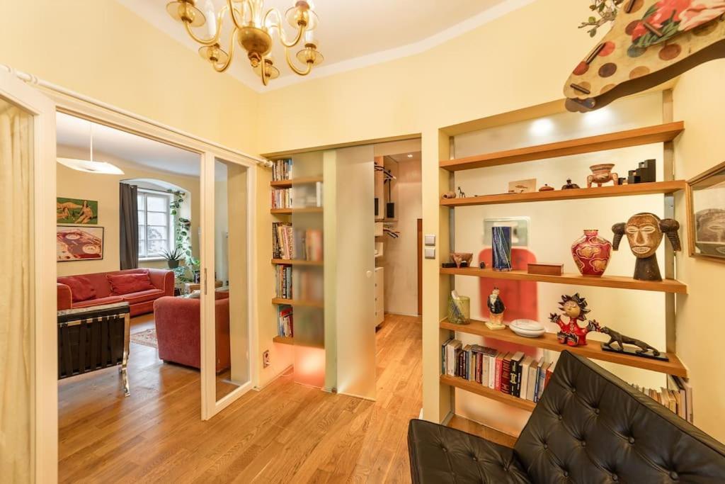 Apartament 18th Century Under Castle Praga